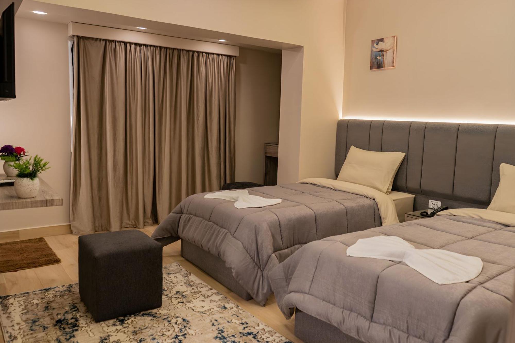 Holy Sheet Plus Cairo Ngoại thất bức ảnh