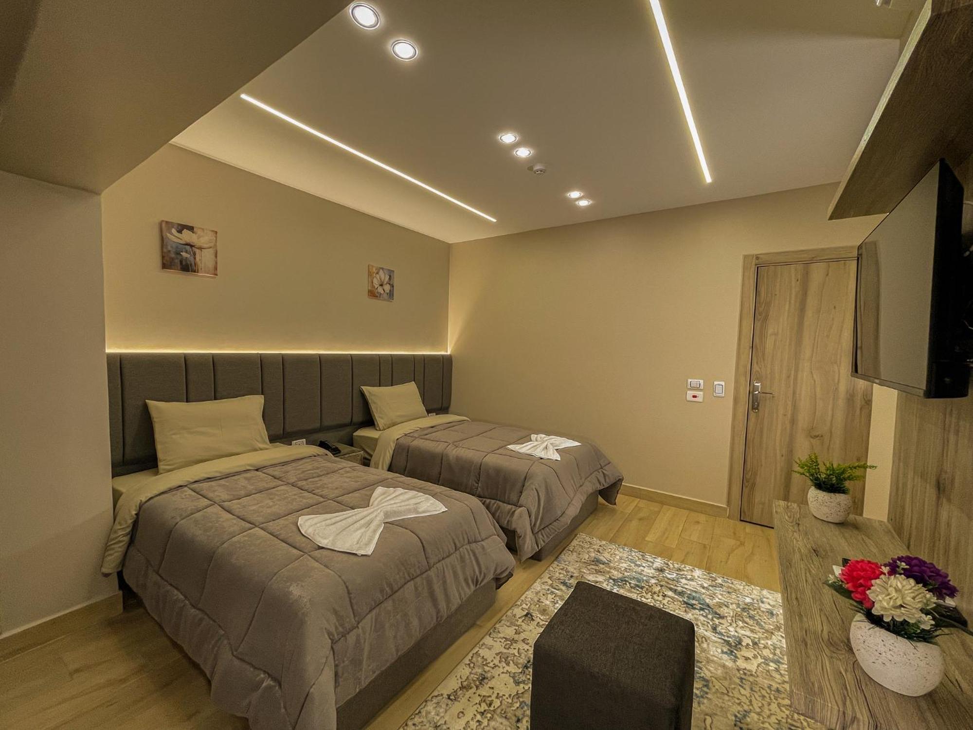 Holy Sheet Plus Cairo Ngoại thất bức ảnh